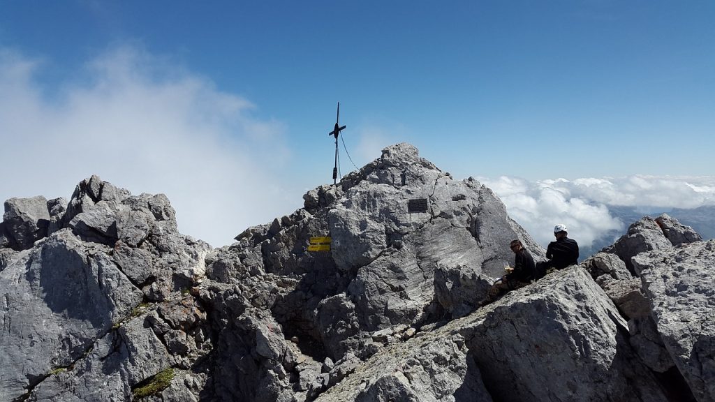 watzmann middle peak, rock, berchtesgadener land-863771.jpg